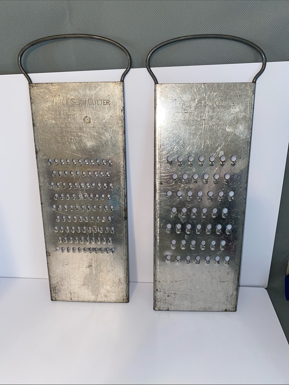 2 Vintage Bluffton Slaw Cutter Grater
Bluffton Ohio Decorative Farmhouse Decor